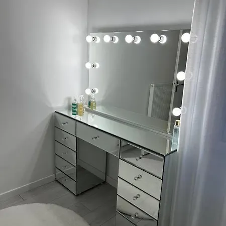 Appart Duplex 87m2 Pres D'airbus Apartment *